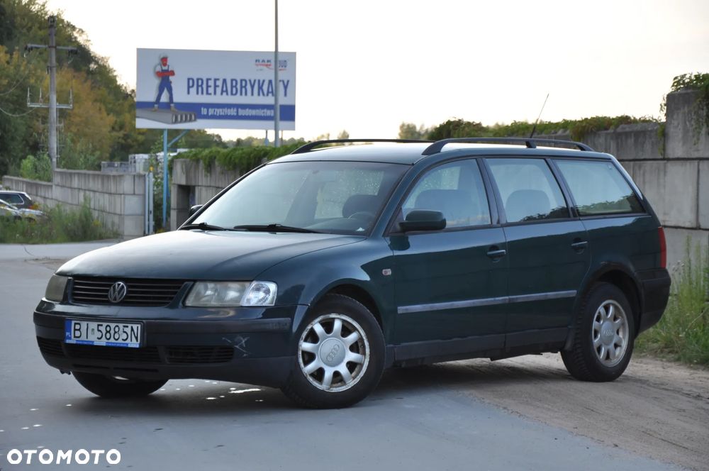 Volkswagen Passat 1.9 TDI CL - 11