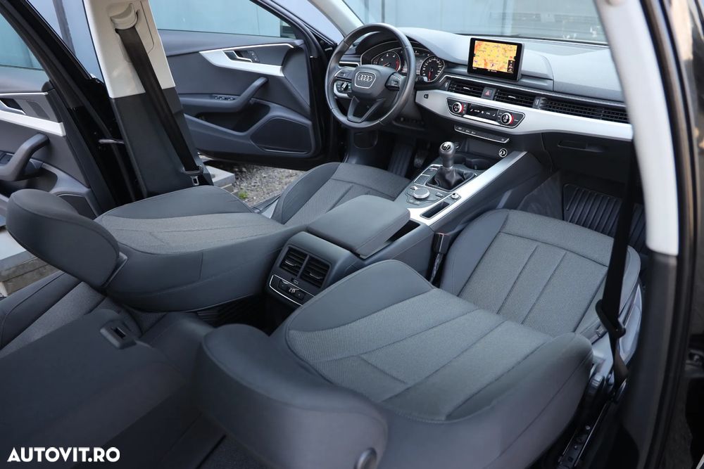 Audi A4 2.0 TDI DPF Ambiente - 15