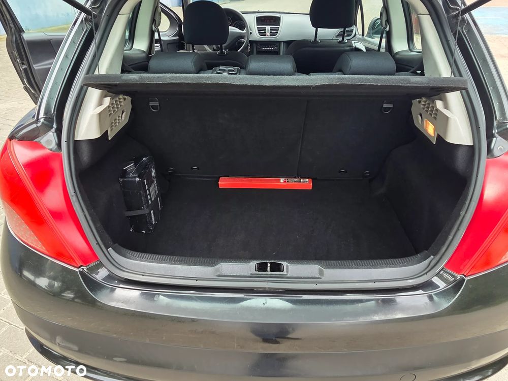 Peugeot 207 90 Filou - 26