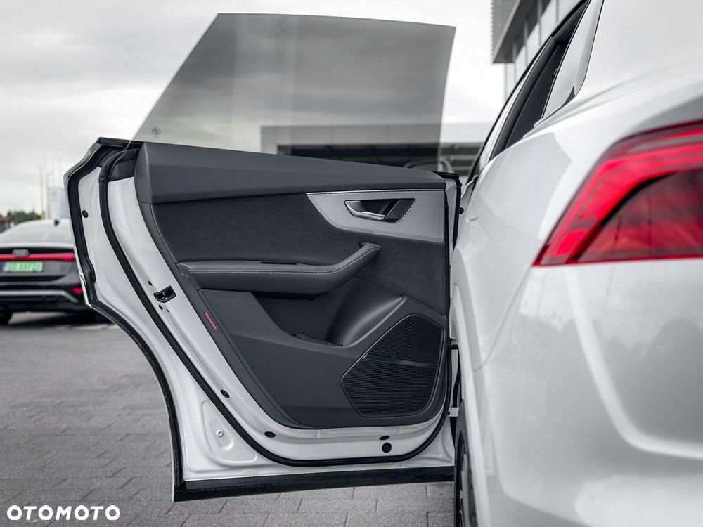 Audi Q8 - 37