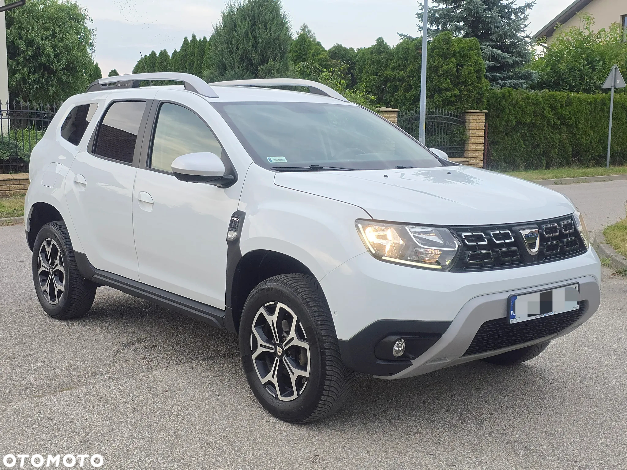 Dacia Duster 1.6 SCe Prestige 4WD - 17