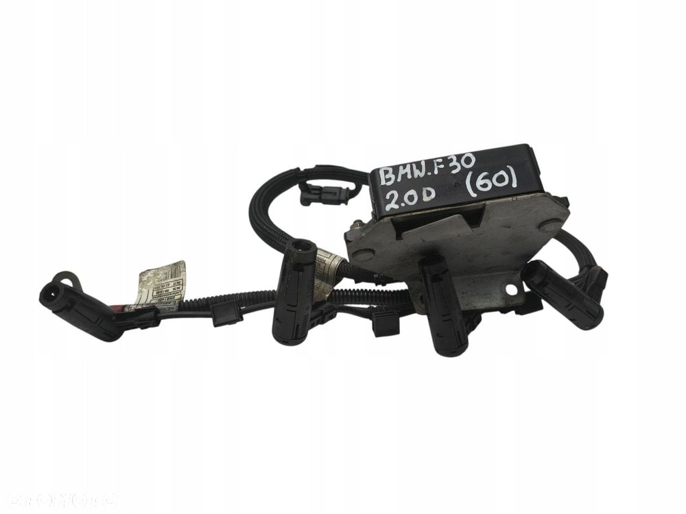 PRZEKAŹNIK ŚWIEC ŻAROWYCH BMW E46 E60 E61 E87 2.0 D 0522120102 779800007 - 2
