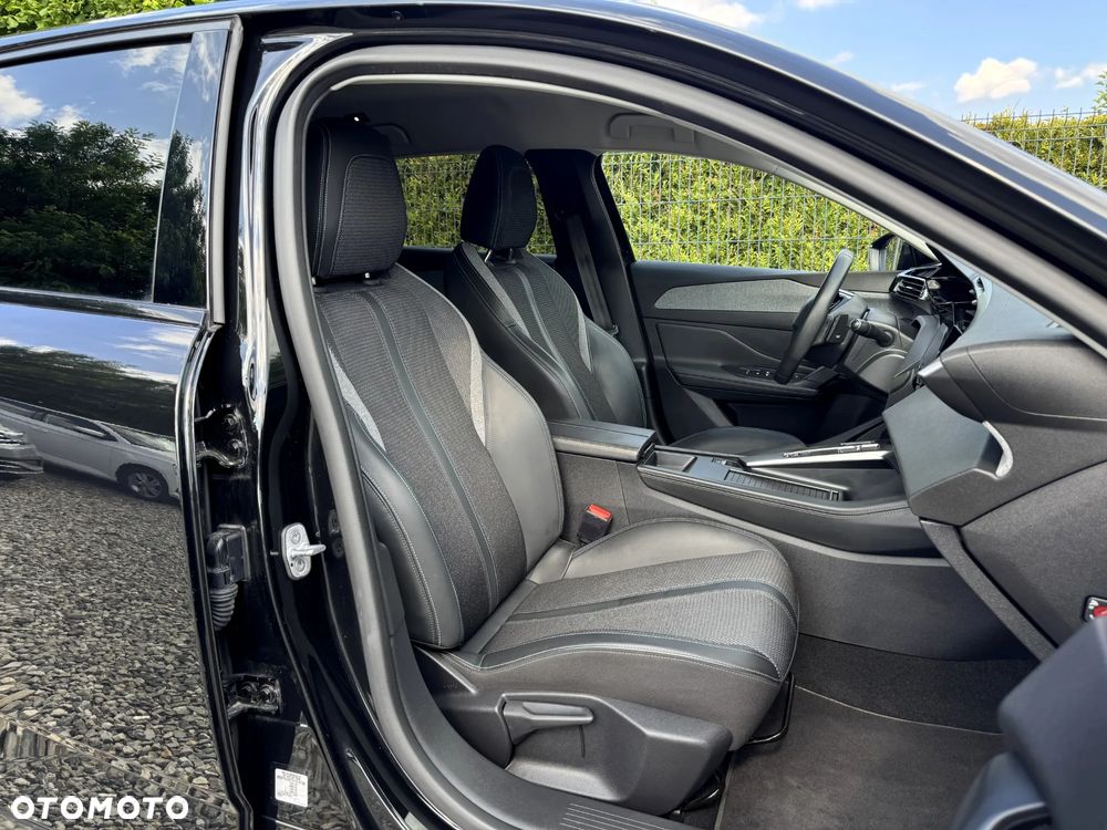 Peugeot 308 1.2 PureTech Allure Pack S&S EAT8 - 27