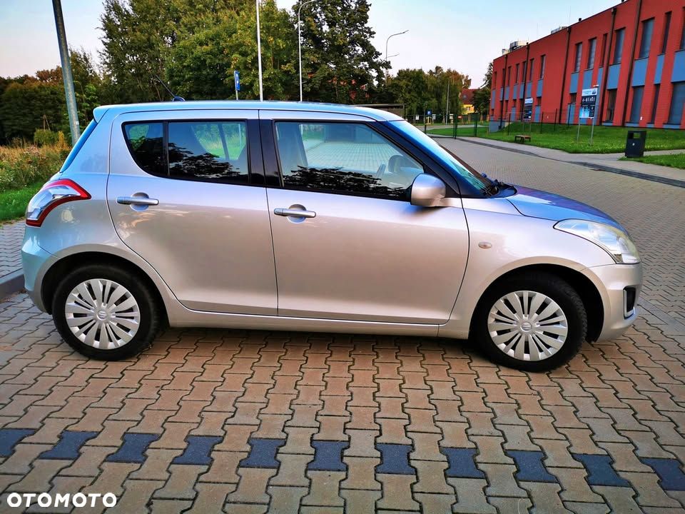 Suzuki Swift 1.2 Comfort Plus - 4