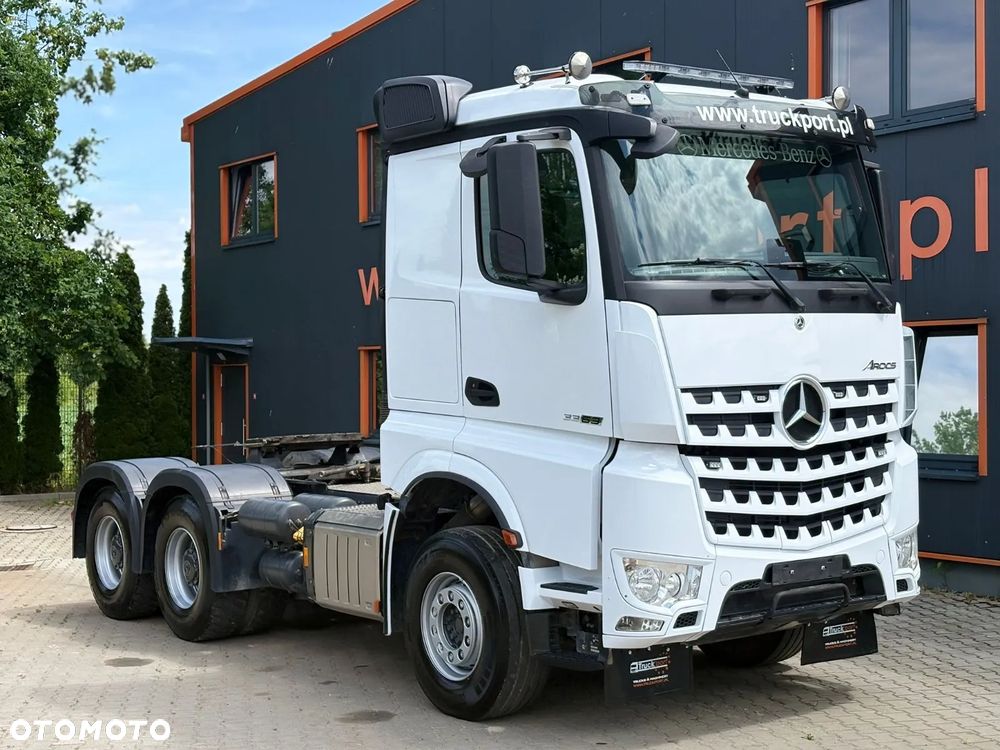 Mercedes-Benz AROCS 3363 - 3