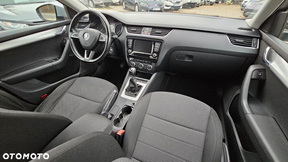 Skoda Octavia 1.4 TSI Style - 19