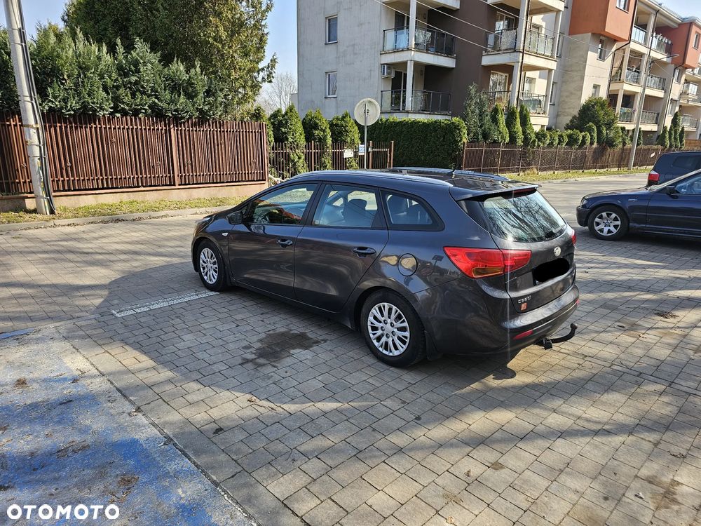 Kia Ceed 1.6 CRDi L - 6