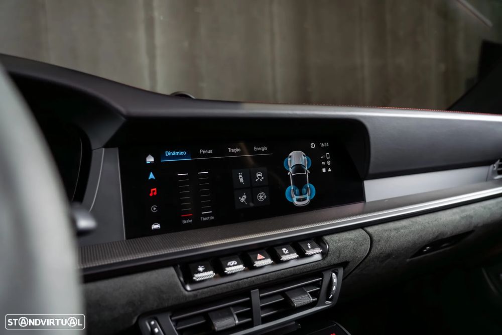 Porsche 911 (992) Carrera GTS - 24