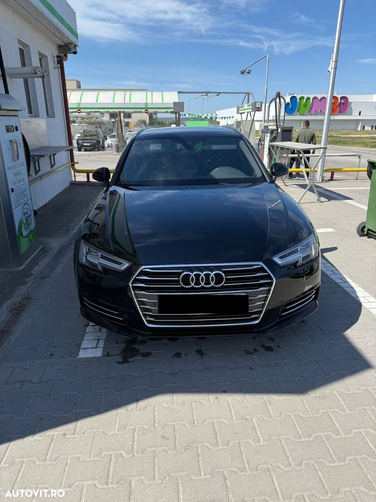 Audi A4 Avant 2.0 TDI S tronic Sport - 1