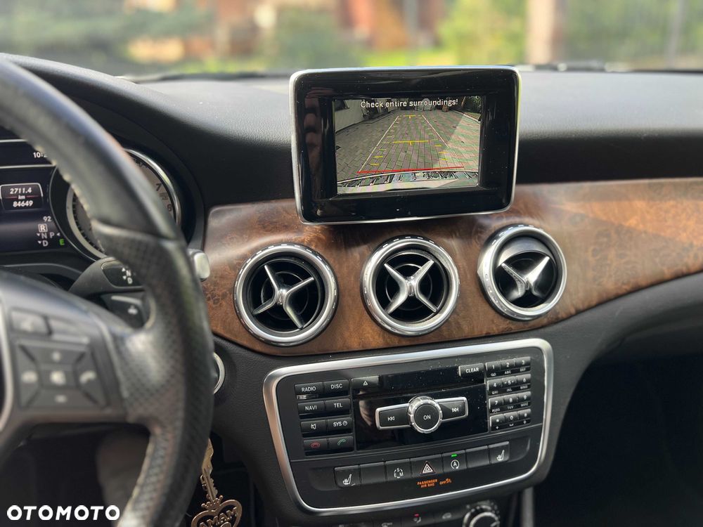 Mercedes-Benz GLA - 7