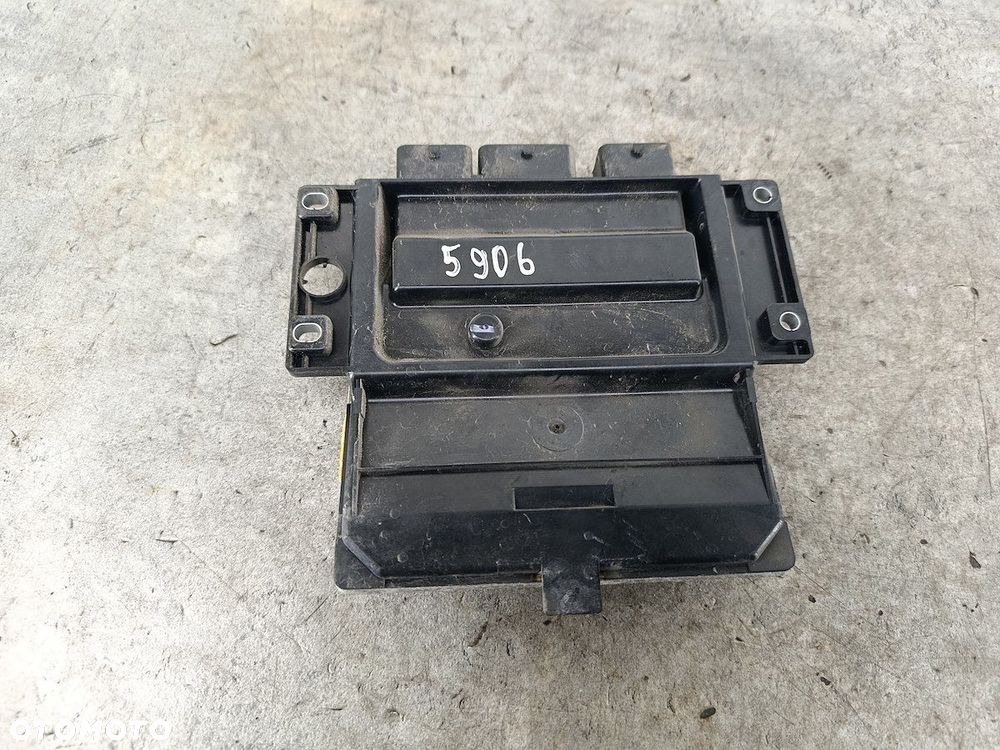 KOMPUTER, STEROWNIK RENAULT CLIO III FL 8200911560  8200909666 1.5 DCI - 2