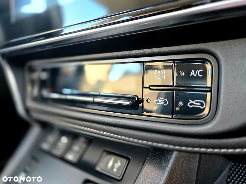Toyota Auris - 28