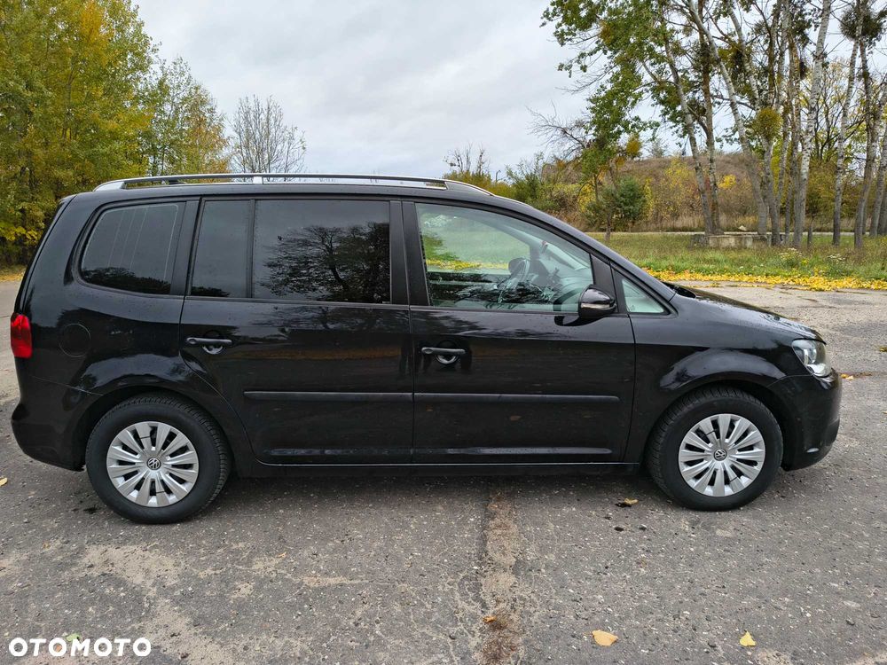Volkswagen Touran 2014 photo 3