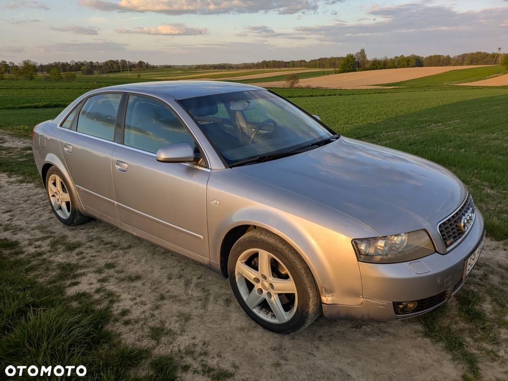 Audi A4 Limousine - 2