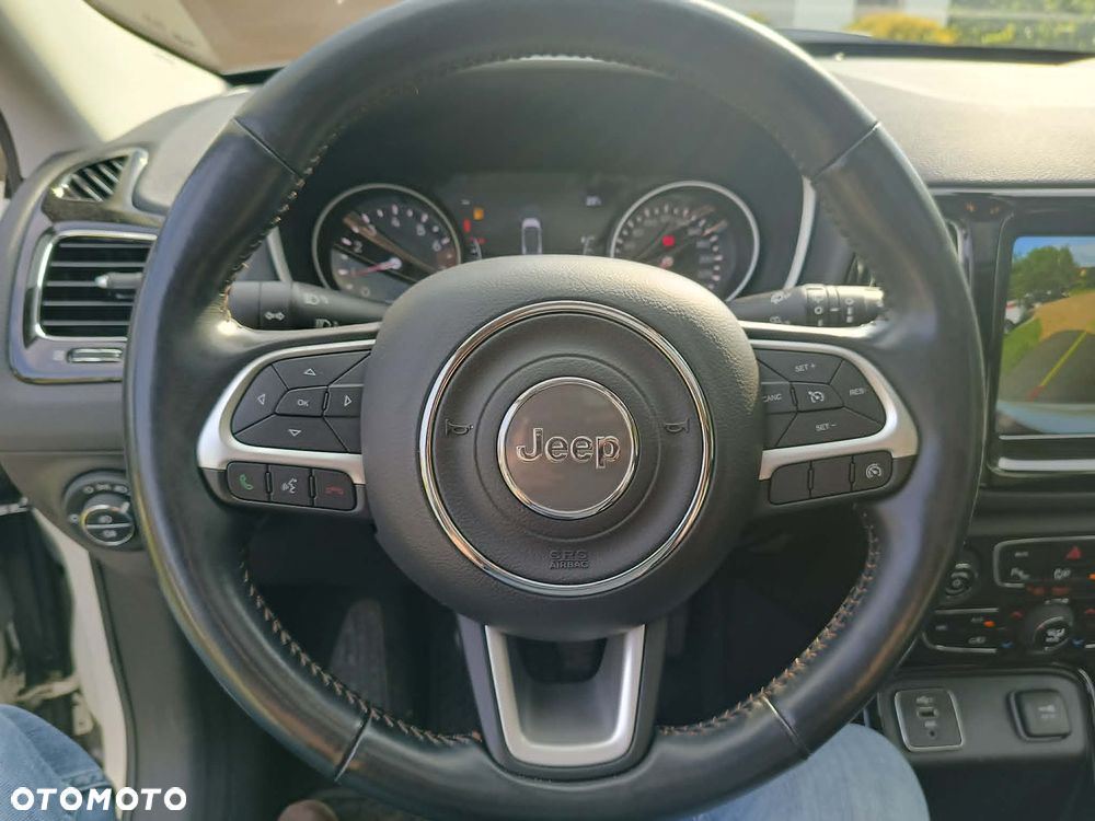 Jeep Compass 1.4 MultiAir Limited - 26