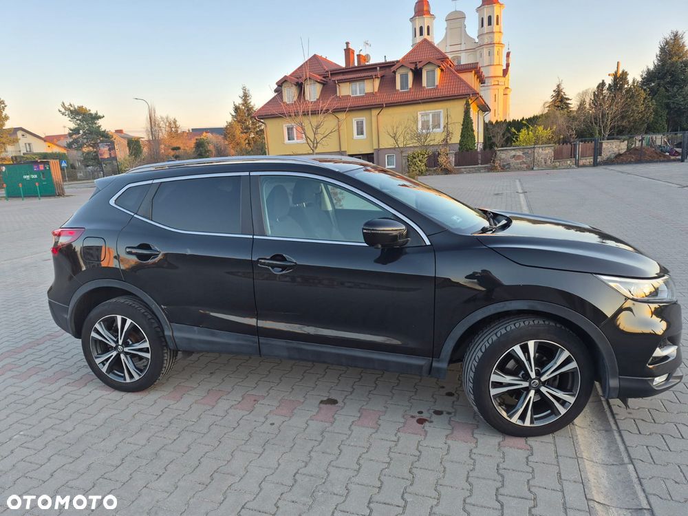 Nissan Qashqai - 12