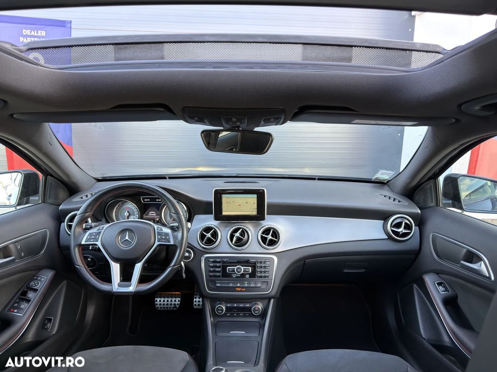 Mercedes-Benz GLA 200 (CDI) d 4Matic 7G-DCT AMG Line - 2