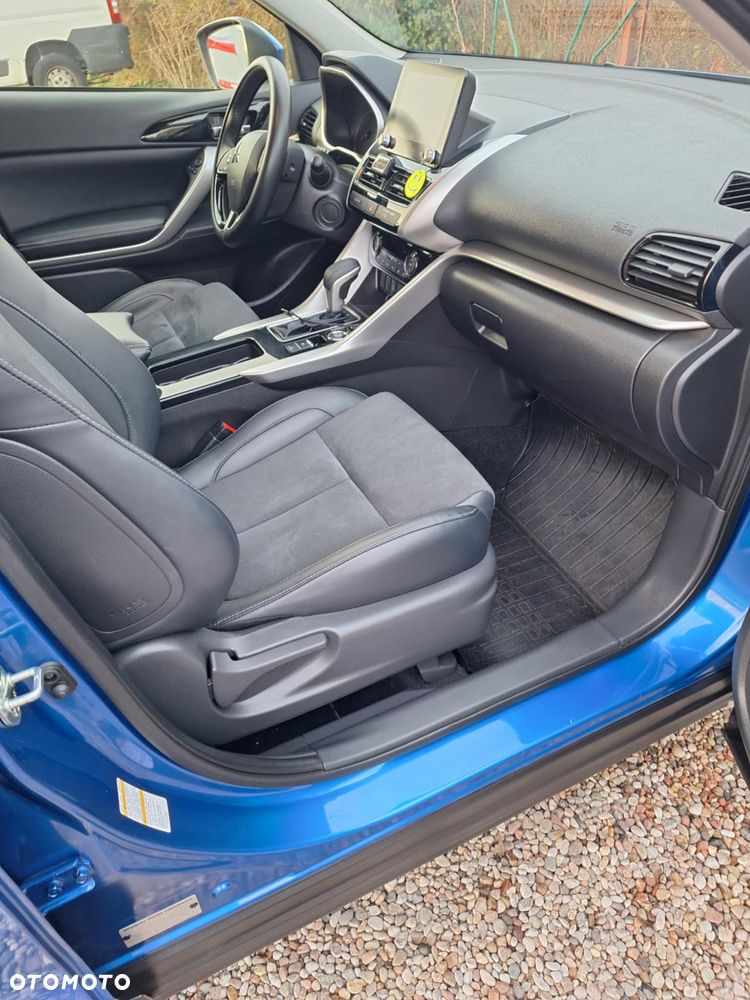 Mitsubishi Eclipse Cross - 6