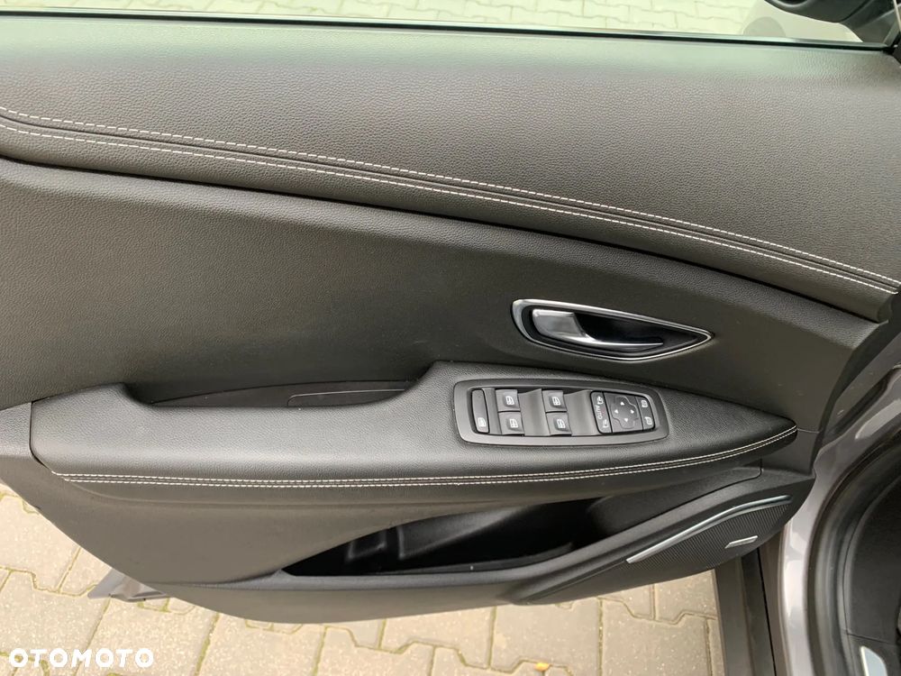 Renault Scenic ENERGY dCi 110 EDC BOSE EDITION - 9