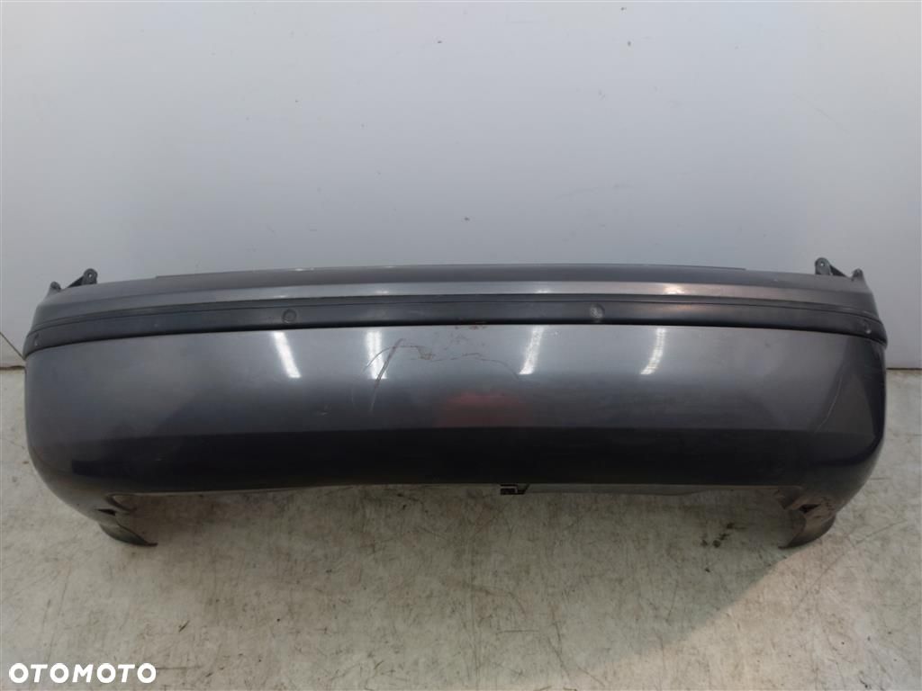 Zderzak tylny tył Skoda Superb I 2001-2008R LAK:LF7G SEDAN PDC CZUJNIKI - 1