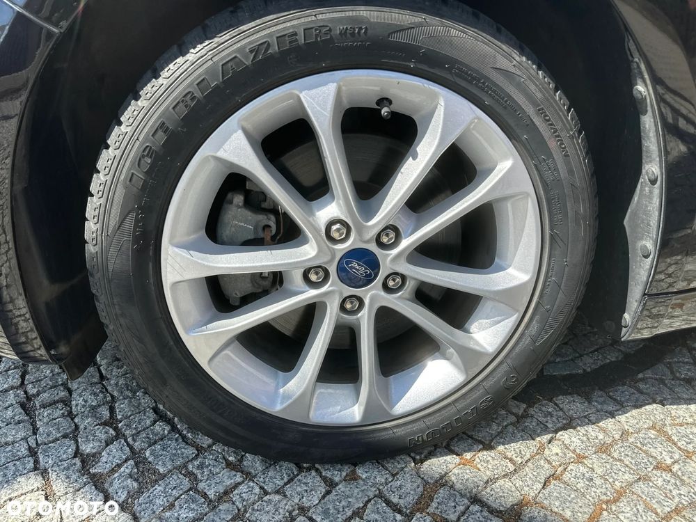 Ford Mondeo 2.0 Hybrid Titanium - 38