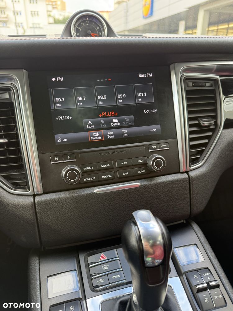 Porsche Macan 2017 photo 5