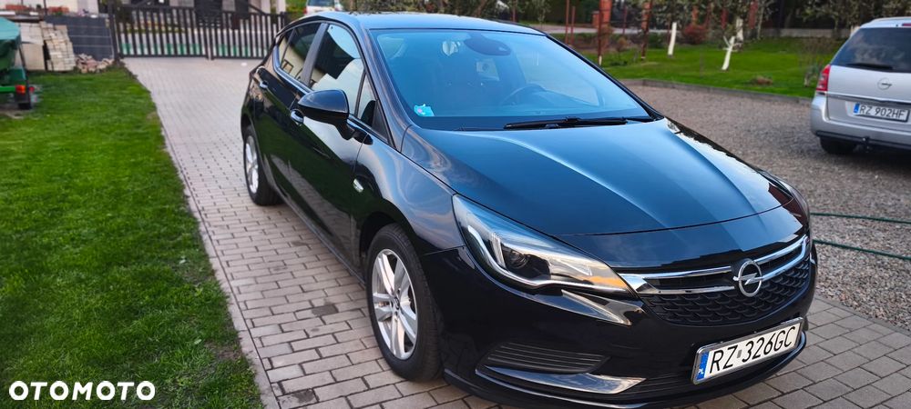 Opel Astra - 2
