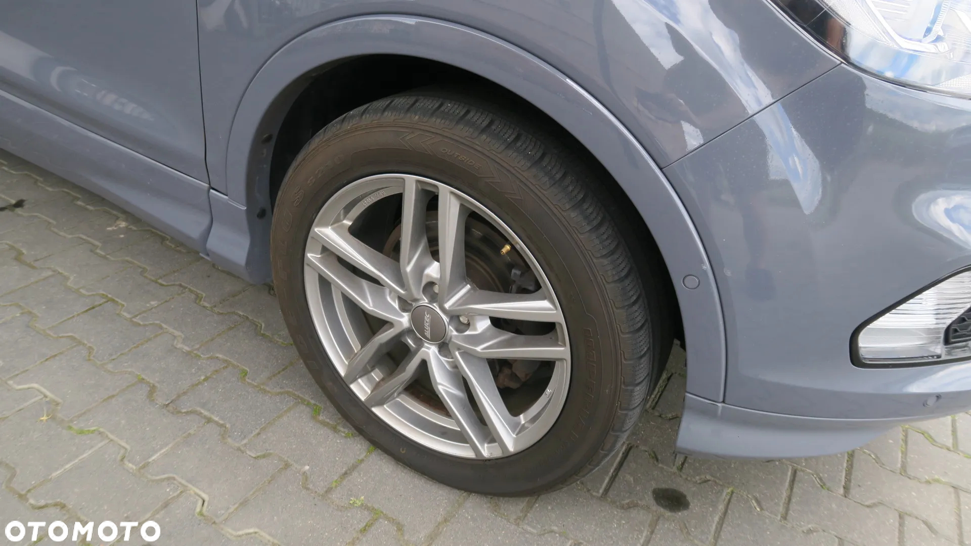Ford Kuga - 6