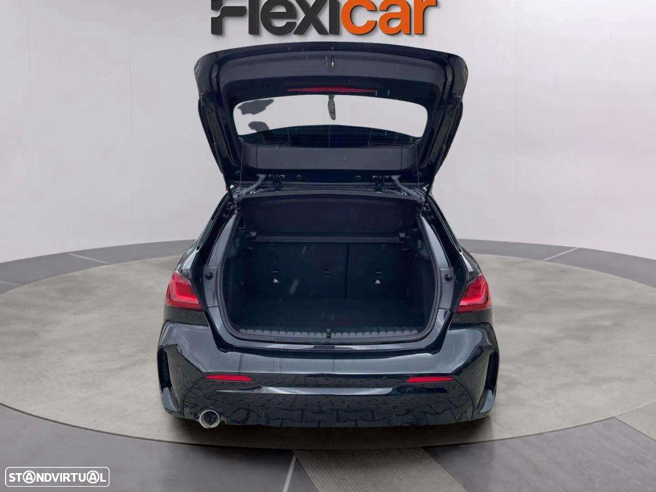 BMW 116 d Pack Desportivo M Auto - 9