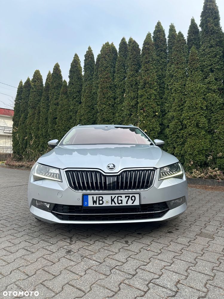 Skoda Superb 2.0 TDI DSG L&K - 2