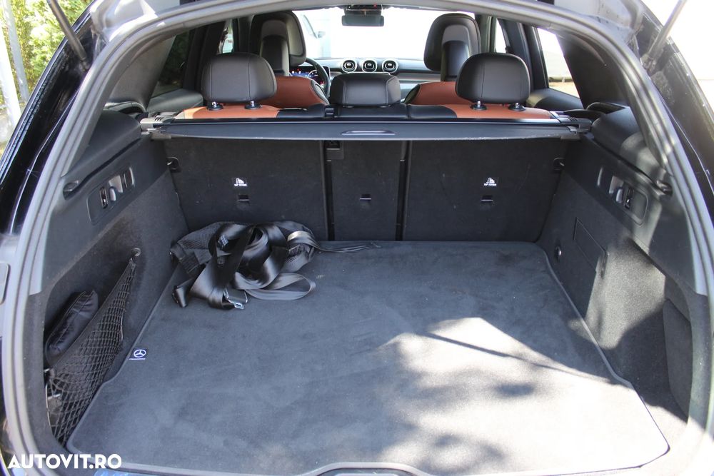 Mercedes-Benz GLC 200 4MATIC 9G-TRONIC AMG Line Advanced - 30
