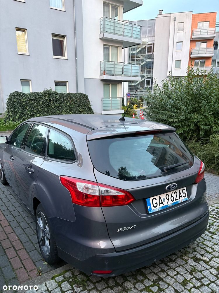 Ford Focus 2013 photo 4