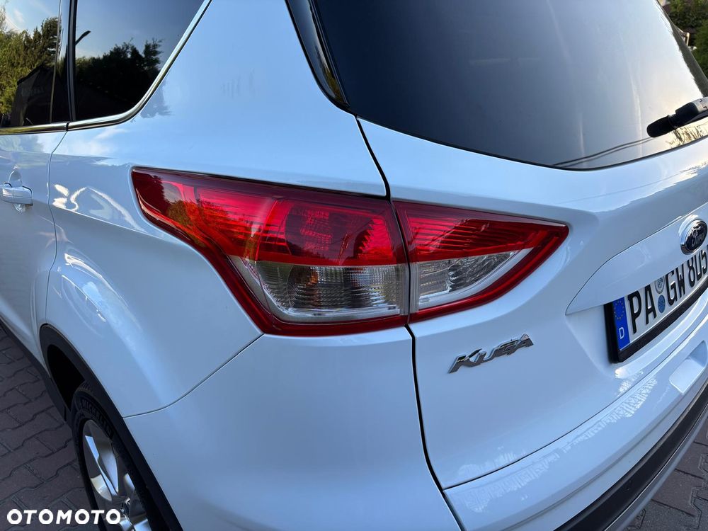 Ford Kuga 2.0 TDCi 4x4 Titanium - 11