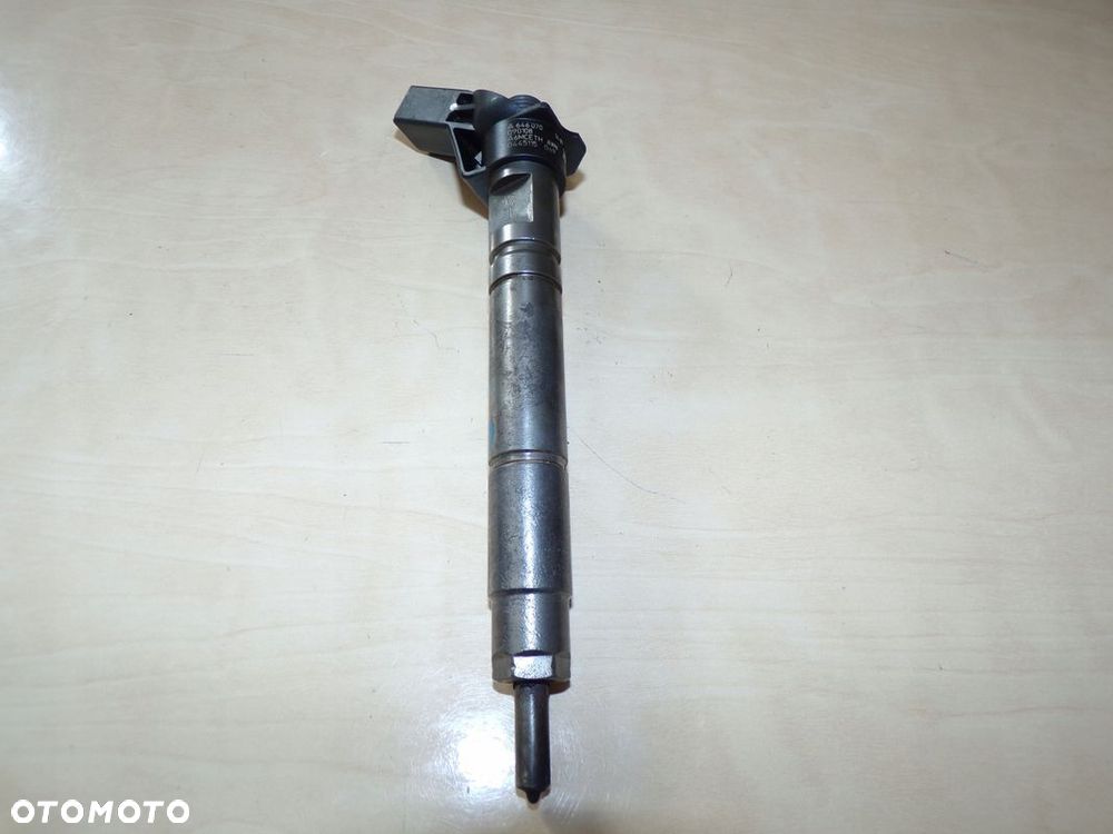 SPRINTER 906 2.2 646 06- WTRYSKIWACZ DEMONTAŻ 1szt - 3