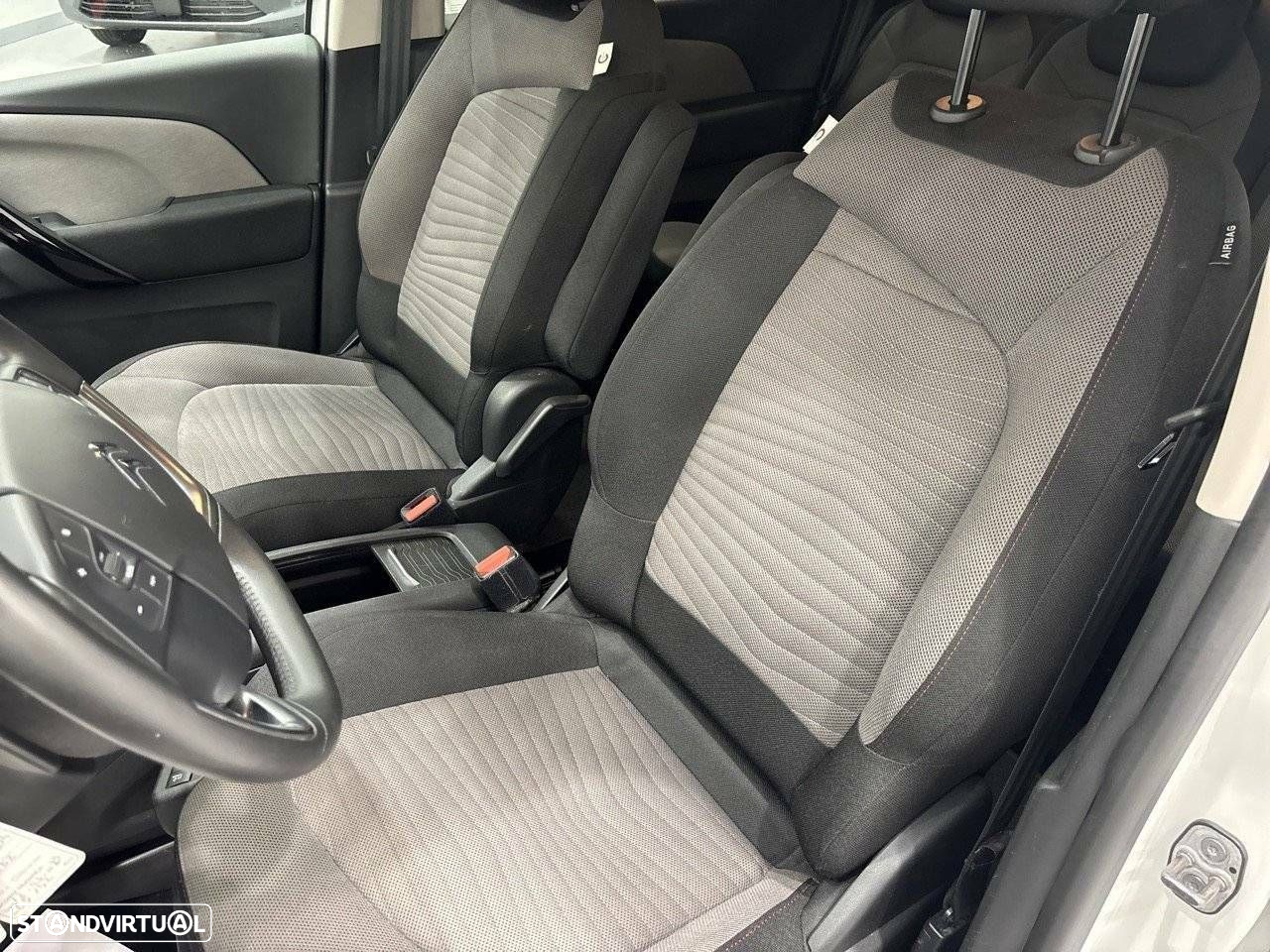 Citroën Grand C4 Spacetourer 1.5 BlueHDi C-Series EAT8 - 9
