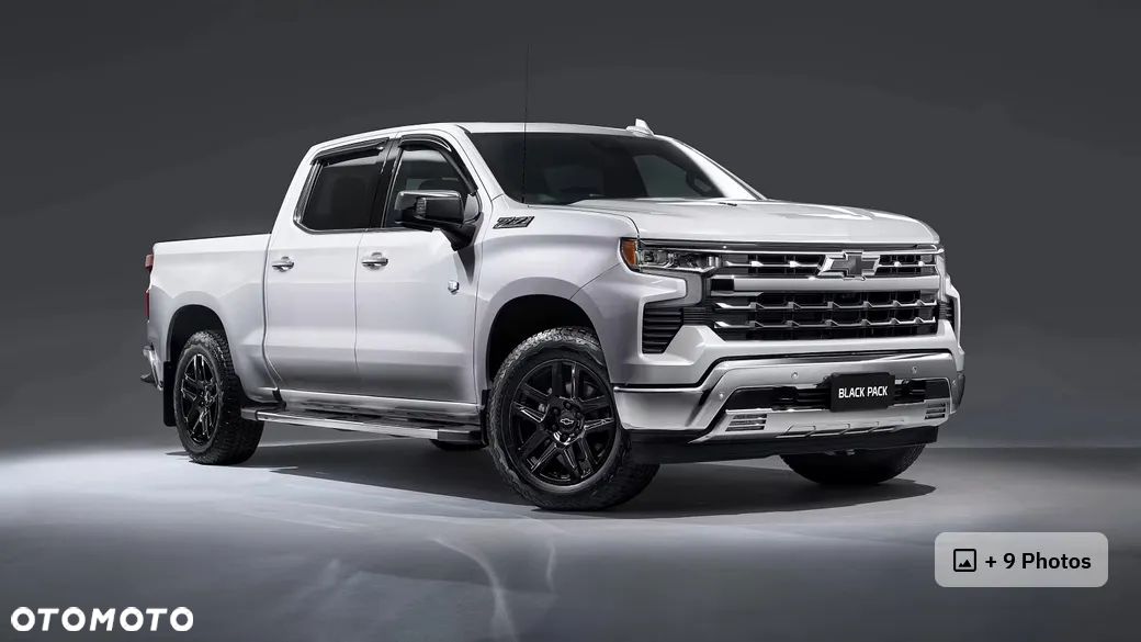 Chevrolet Silverado - 1