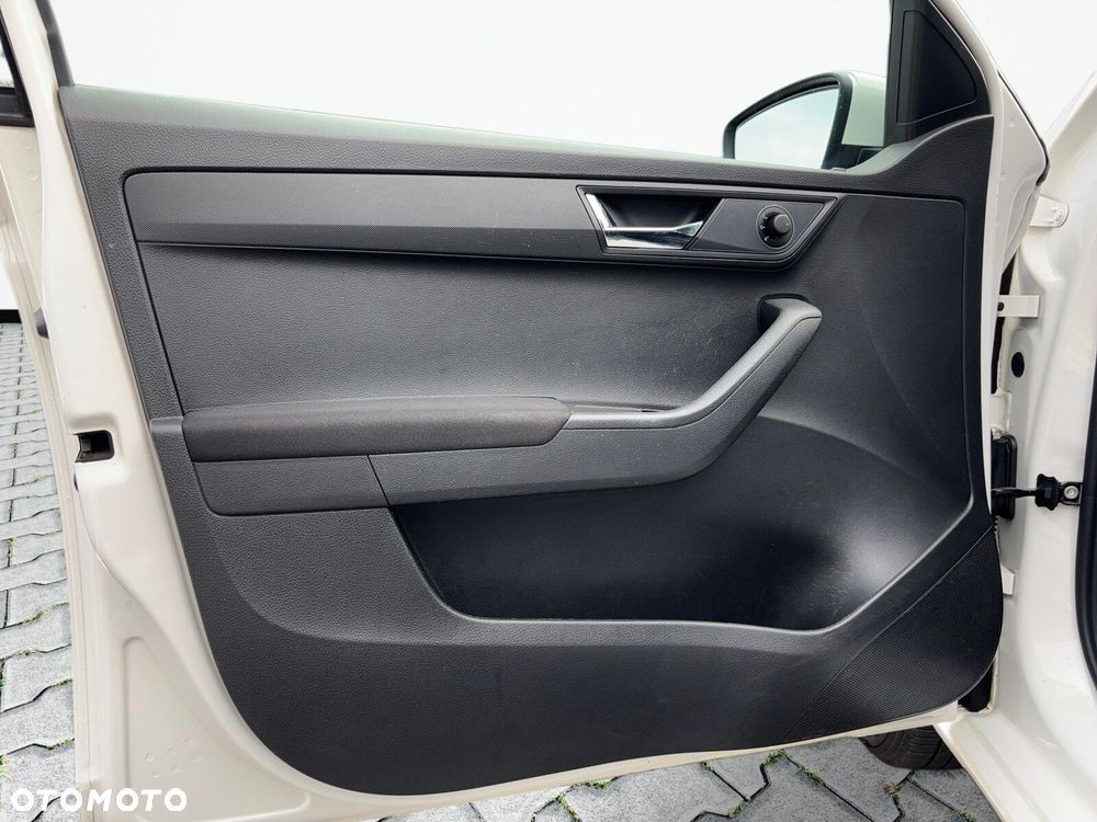 Skoda Fabia 1.0 TSI Ambition - 10