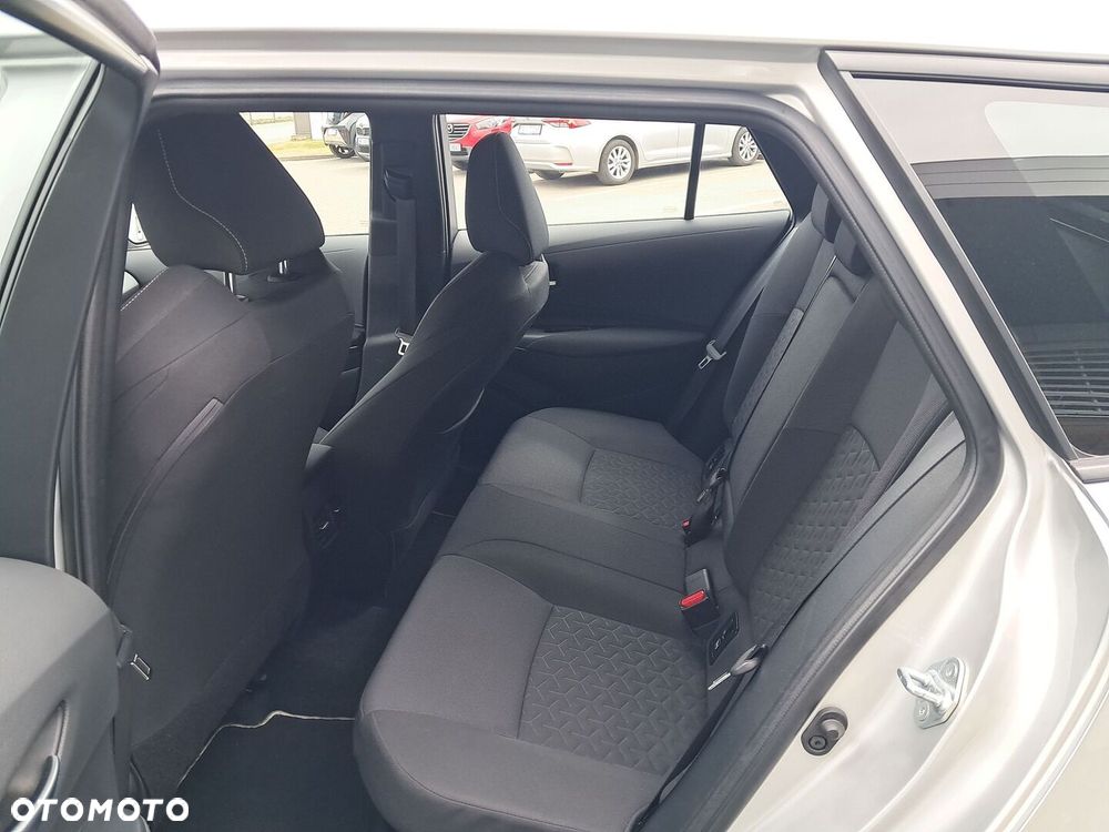 Toyota Corolla 1.8 Hybrid Comfort - 12