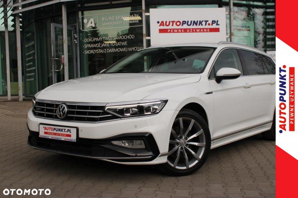 Volkswagen Passat - 1