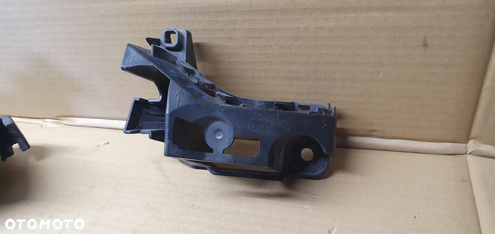 Ślizg zderzaka prawy tył tylny prawy Citroen C5 III Sedan 9681049680 - 4