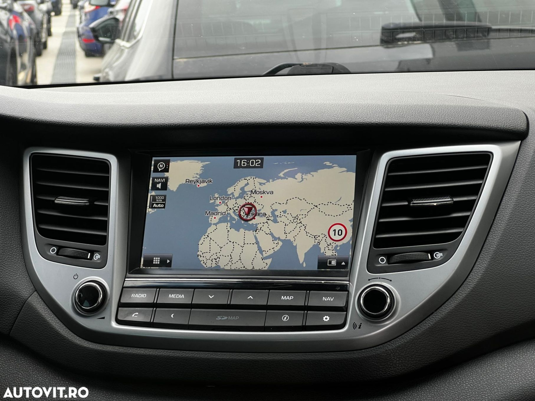 Hyundai Tucson - 11
