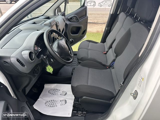Citroën BERLINGO C/GPS 3 LUGARES 100 CV - 12