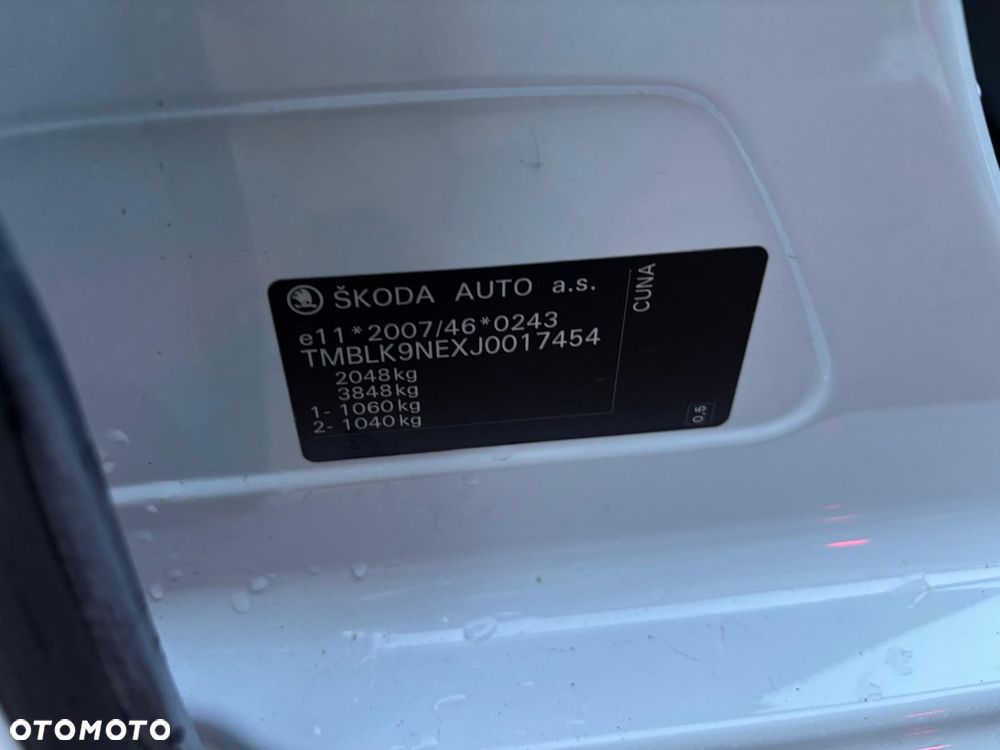 Skoda Octavia 2.0 TDI 4x4 L&K DSG - 41