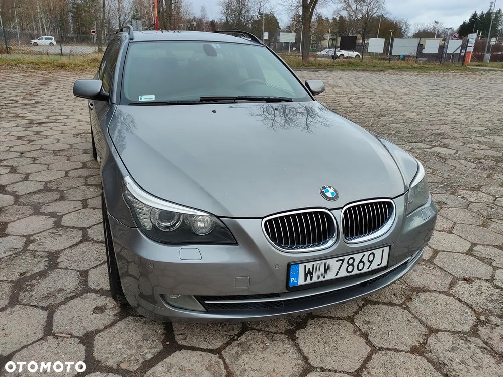 BMW Seria 5 530i xDrive - 15