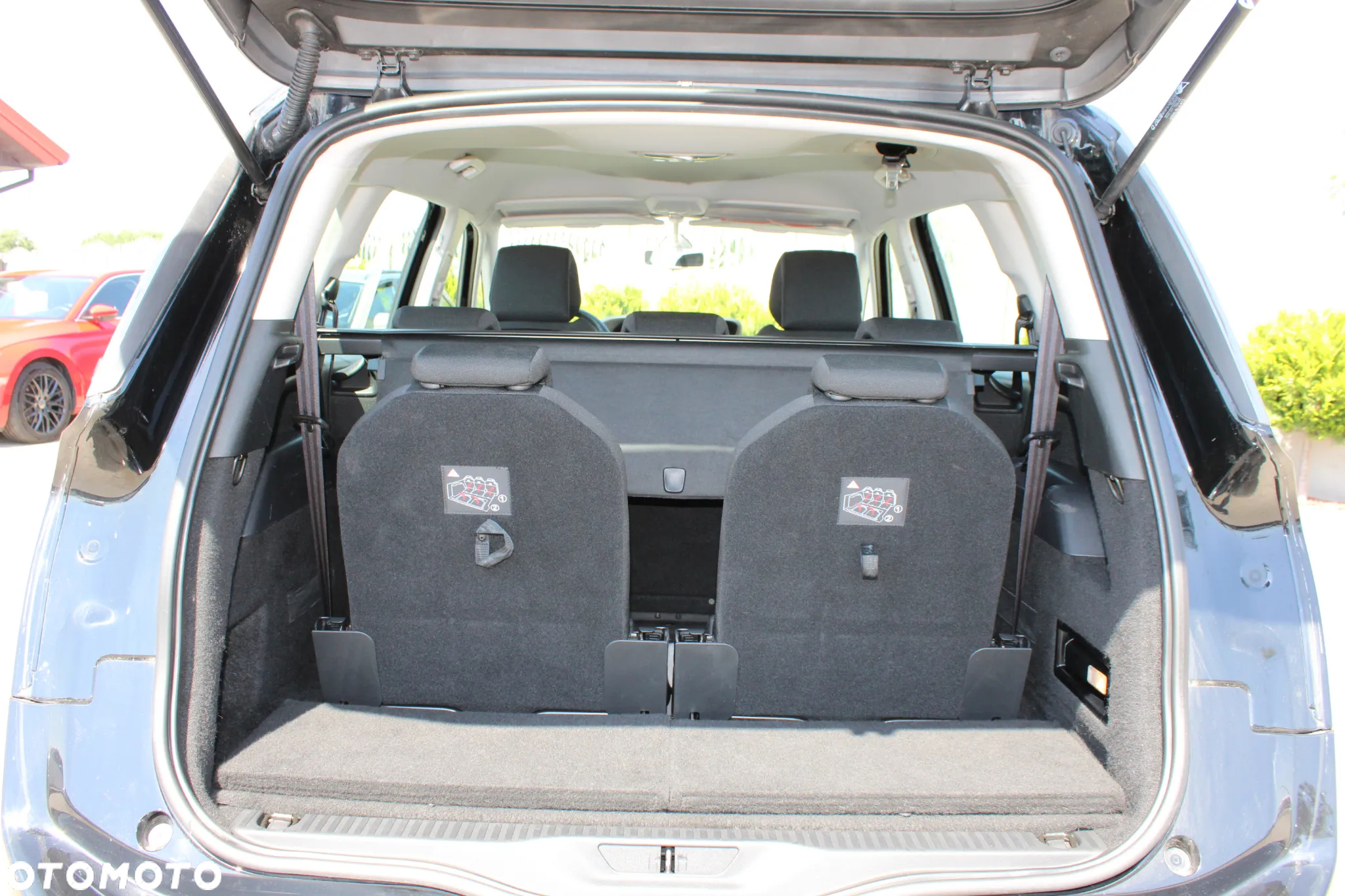 Citroën C4 Picasso e-HDi 115 Attraction - 31