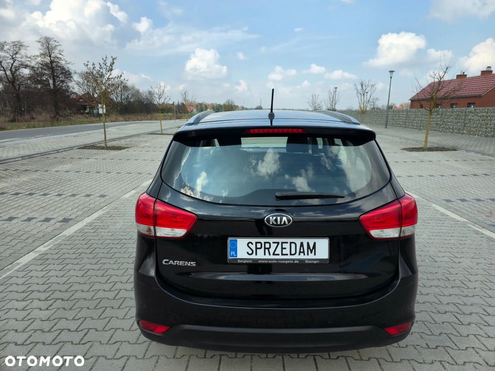 Kia Carens 1.6 GDI Edition 7 - 9