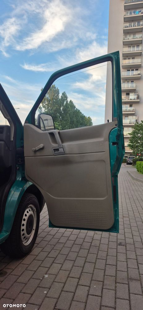 Volkswagen Transporter Mixt - 23
