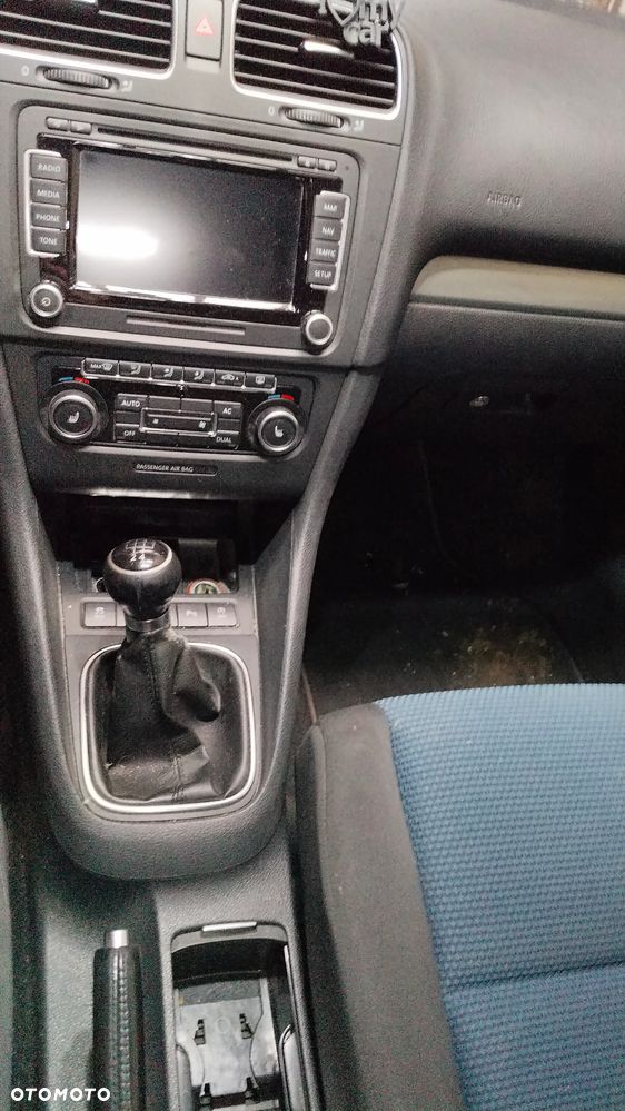 Volkswagen Golf 1.6 TDI BlueMot Comfortline - 8