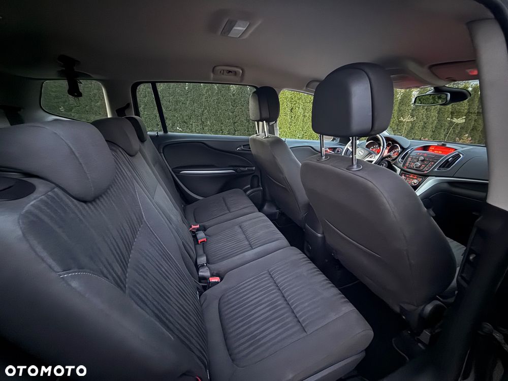Opel Zafira - 23