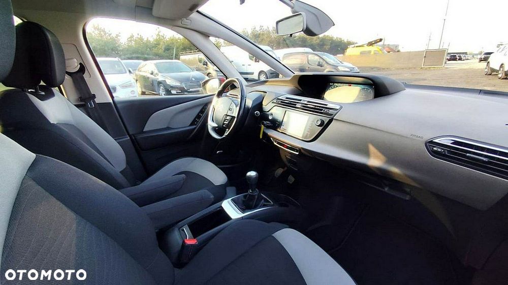 Citroën C4 Grand Picasso - 17